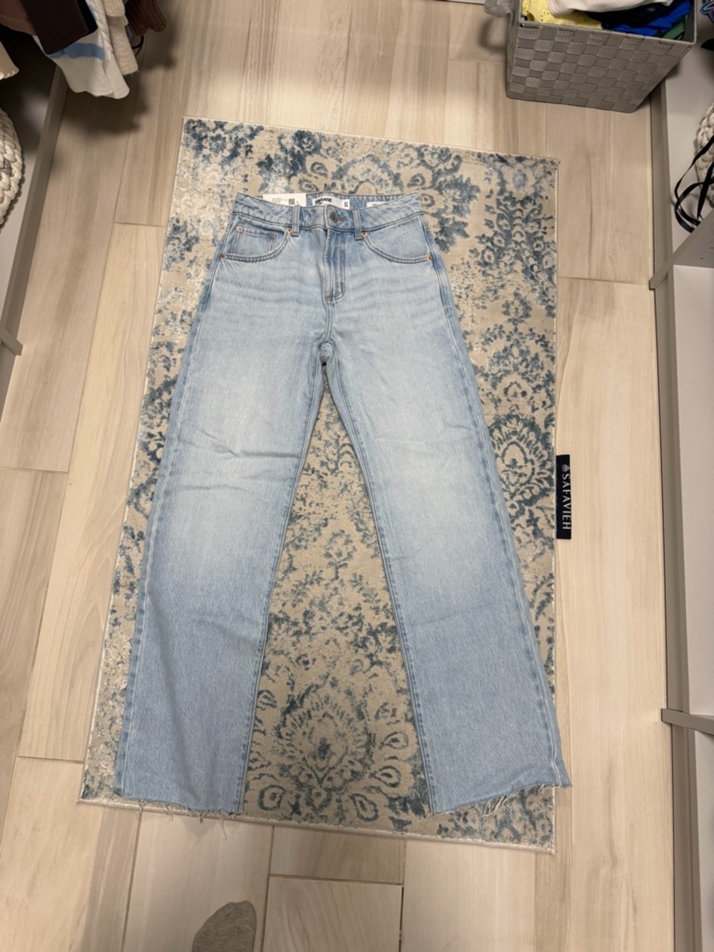 Garage Light Wash Straight Leg Jeans